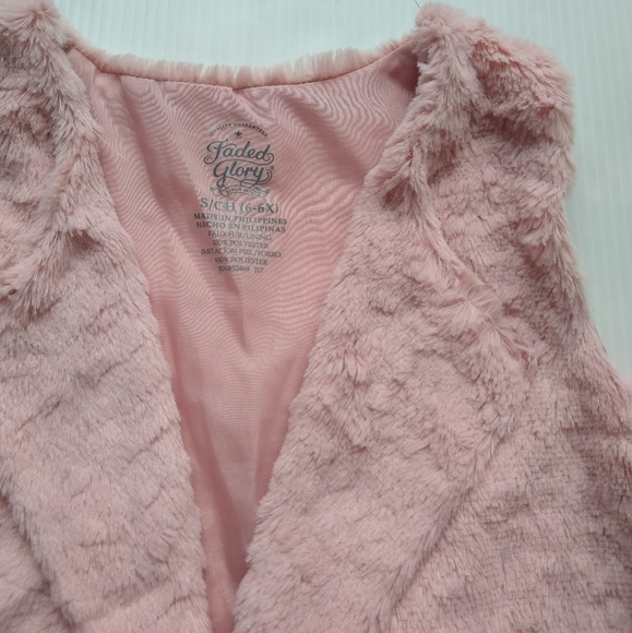 FADED GLORY • faux fur blush pink vest jacket - Picture 4 of 5